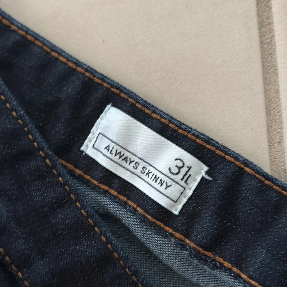 Never worn gap sz 31 long dark blue skinny jeans 830 - Picture 4 of 6